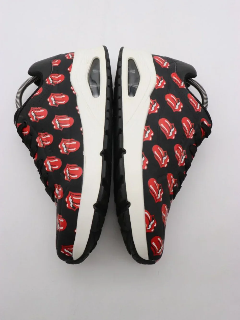 Skechers X Uno Rolling Stones Men’s Size 9  Black/Red Low Top Sneaker Shoes